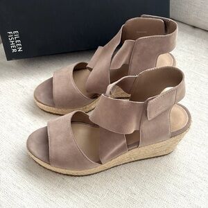 Eileen Fisher Willow Wedge Espadrille Sandals. Earth. Size 8. NWT.